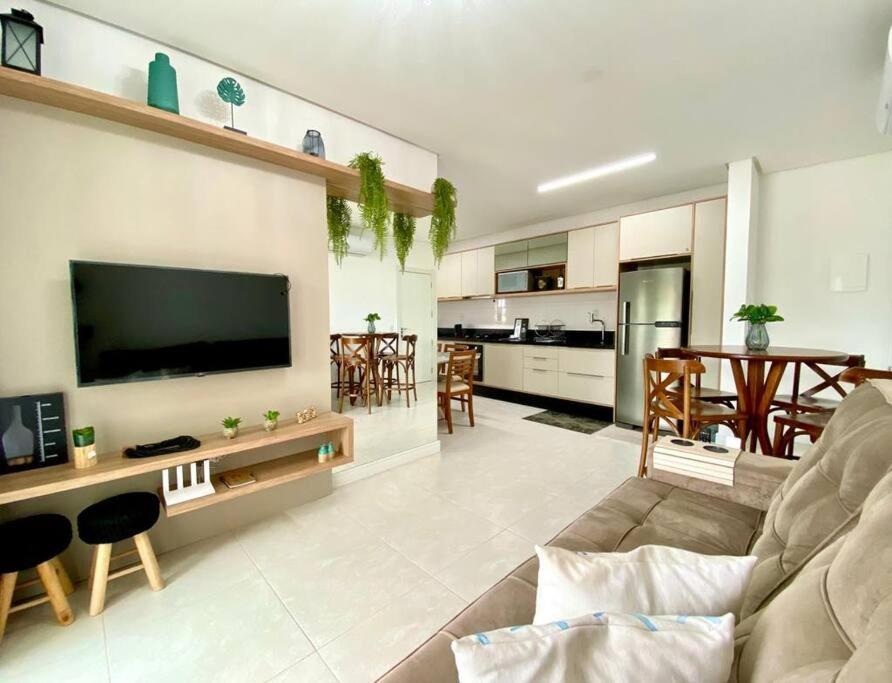 Apto 80M Da Praia Grande Vista Mar! Говернадор-Селсу-Рамус Экстерьер фото